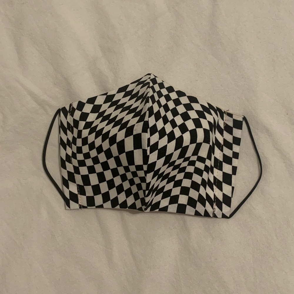 New 3D Black and White Checker Print Face Masks